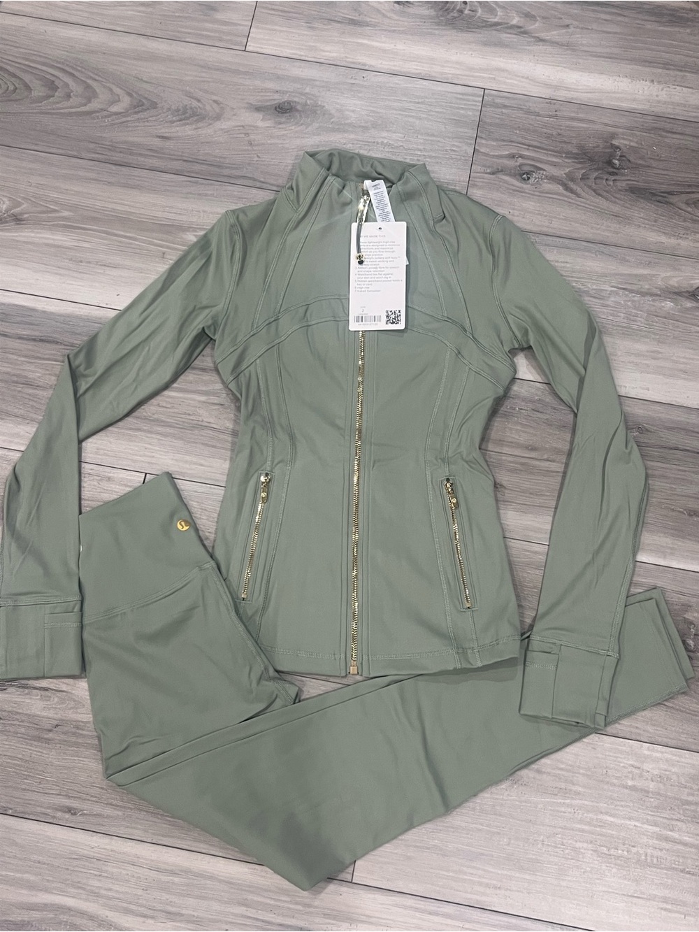 Women’s Sage Green Active Jacket & Leggings Set